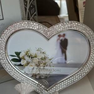 Cornice cuore