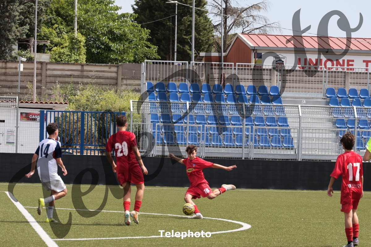 Telephoto_105