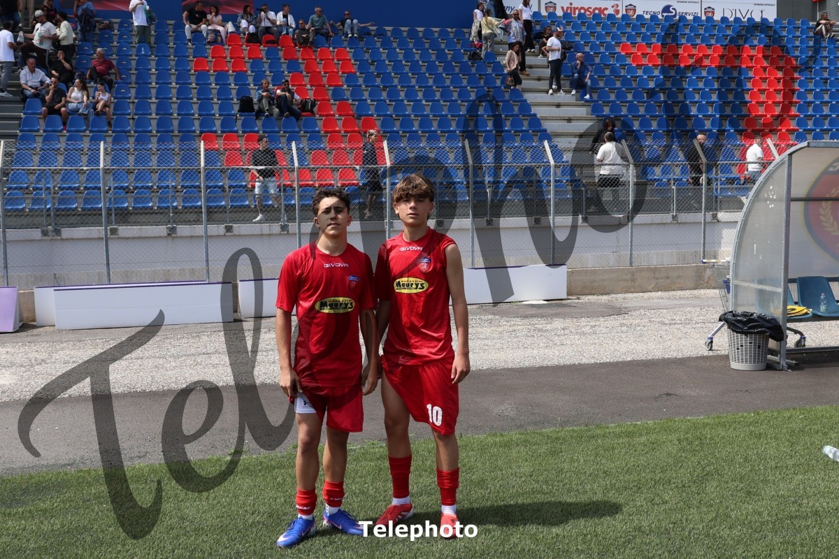 Telephoto_107