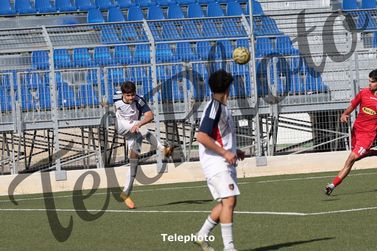 Telephoto_109